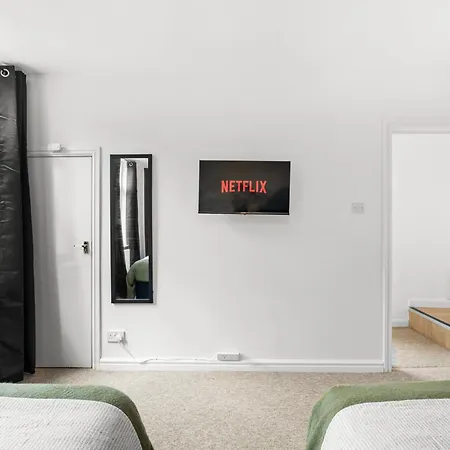 Boutique Abode - Games * Bristol