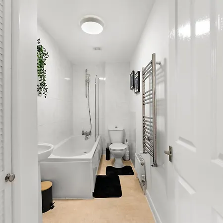 Boutique Abode - Games Apartamento Bristol